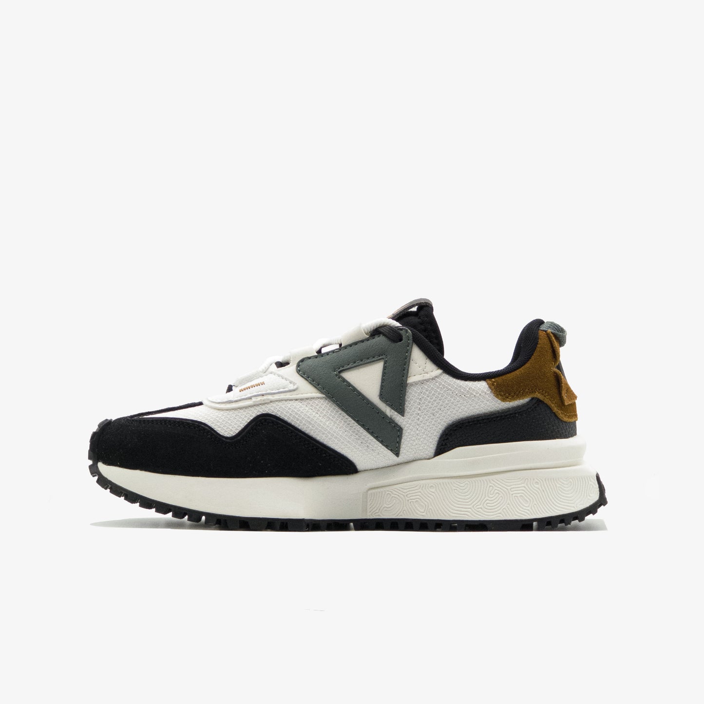 PEAK FASHION CASUAL SHOES_MILKY WHITE/BLACK