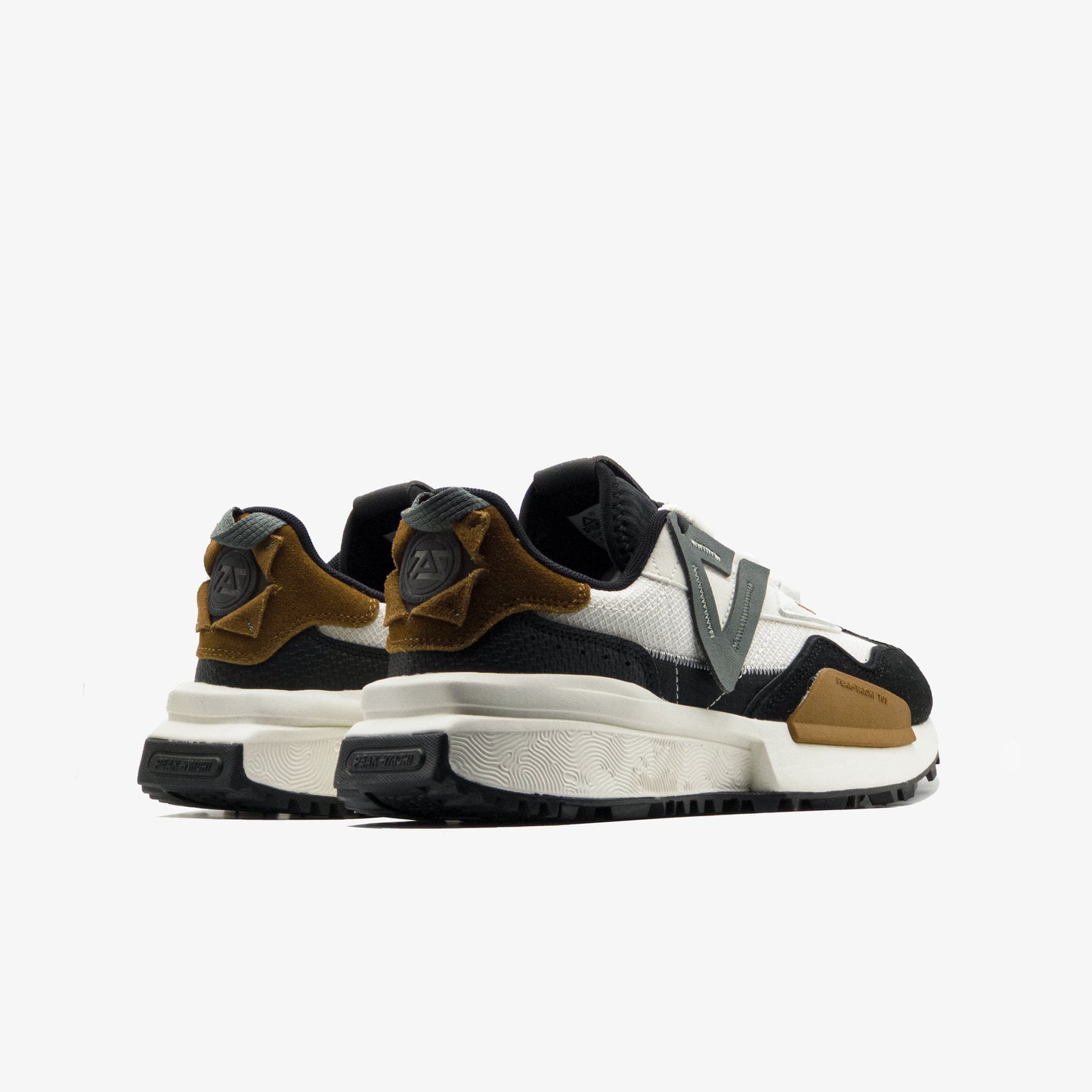PEAK FASHION CASUAL SHOES_MILKY WHITE/BLACK